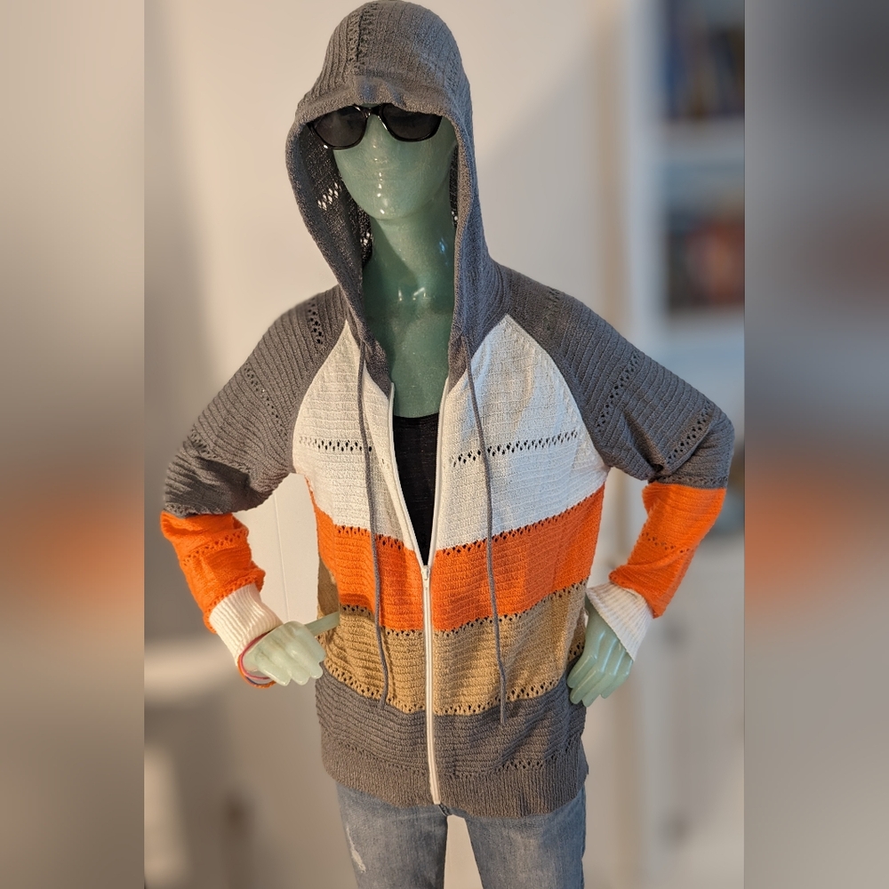 Color Block Light Weight Sweater